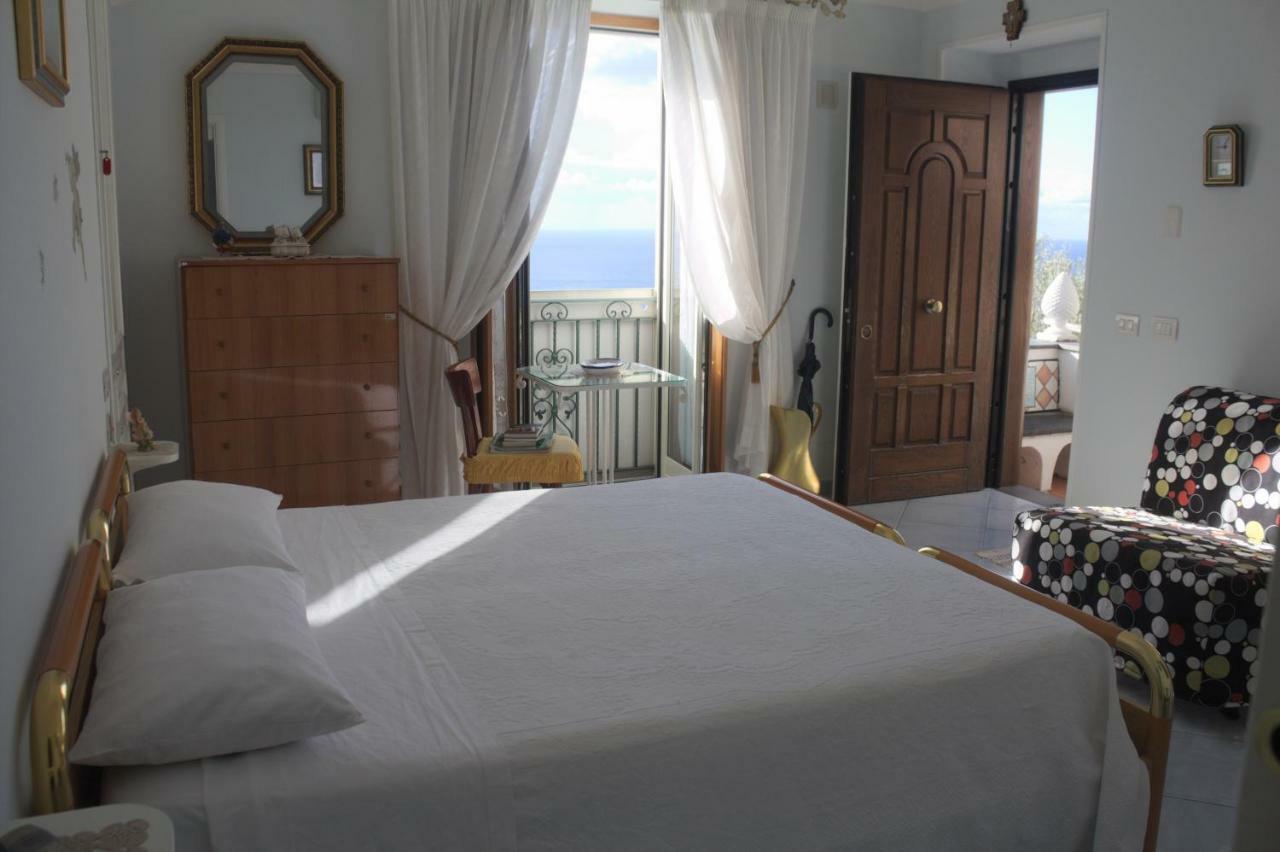 アマルフィ カーサ エルモサ Bed & Breakfast エクステリア 写真